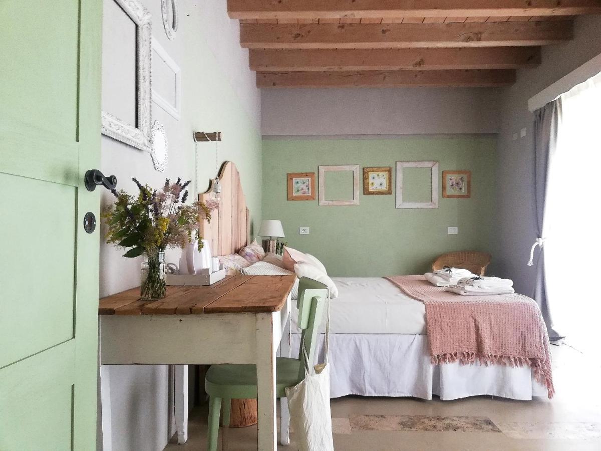 B&B Ca Montemezzano เวโรนา ภายนอก รูปภาพ